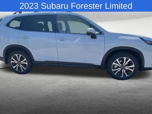 Used 2023 Subaru Forester Limited AWD/4WD image 10