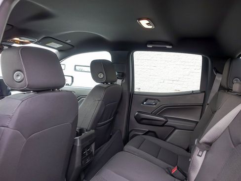 New 2026 Chevrolet Colorado LT image 15