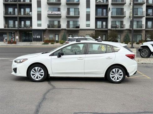 Used 2019 Subaru Impreza 2.0i image 4