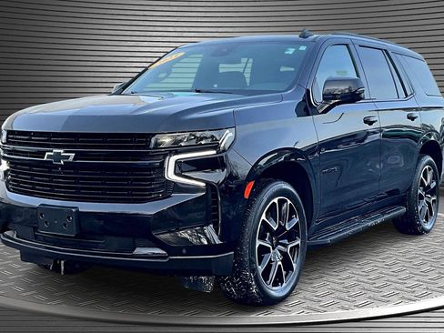 Used 2023 Chevrolet Tahoe RST w/ Luxury Package image 3