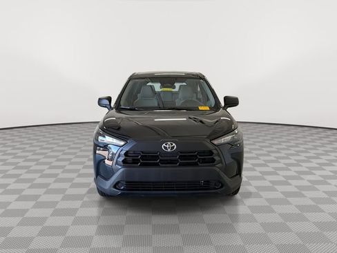Used 2026 Toyota Corolla Cross L FWD image 3