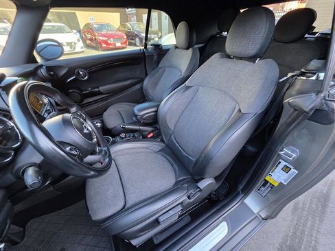 Used 2016 MINI Cooper S image 17
