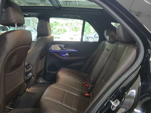 Used 2021 Mercedes-Benz GLE 350 4MATIC w/ Premium Package image 15