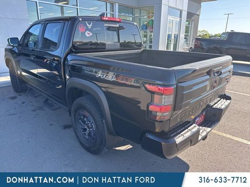Used 2025 Nissan Frontier PRO-4X image 4