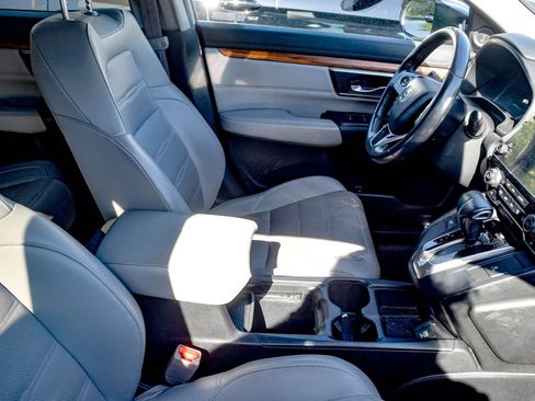 Used 2019 Honda CR-V Touring image 8