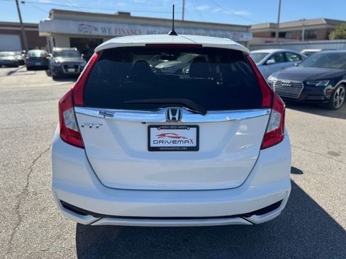 Used 2018 Honda Fit EX image 4