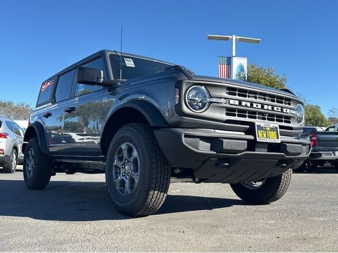 New 2025 Ford Bronco Big Bend image 3