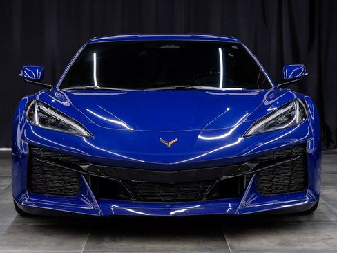 Used 2025 Chevrolet Corvette Z06 w/ Battery Protection Package image 8