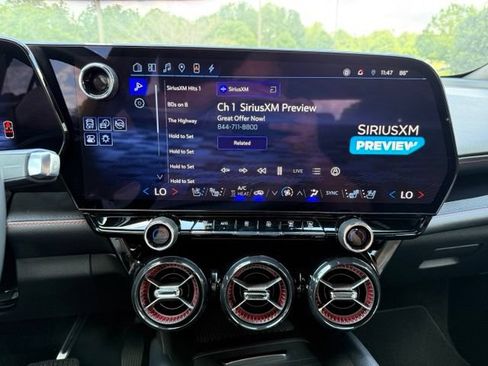 Used 2024 Chevrolet Blazer EV RS AWD/4WD image 19