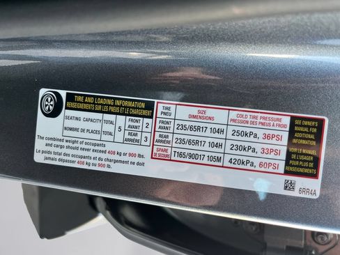 Used 2023 Nissan Rogue S AWD/4WD image 20