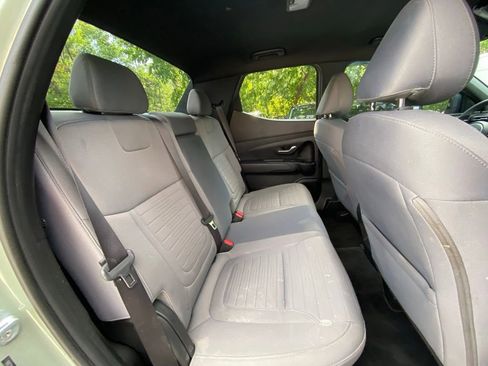 Used 2023 Hyundai Santa Cruz SEL AWD/4WD image 34
