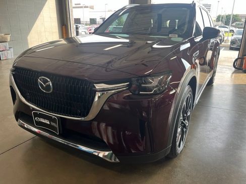 Used 2024 MAZDA CX-90 Plug-In Hybrid w/ Premium Pkg AWD/4WD image 2
