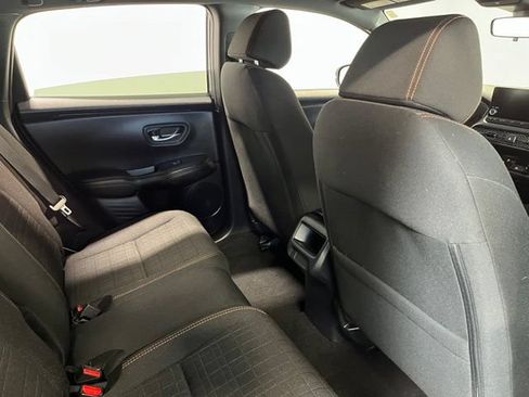 Used 2025 Honda HR-V Sport image 14
