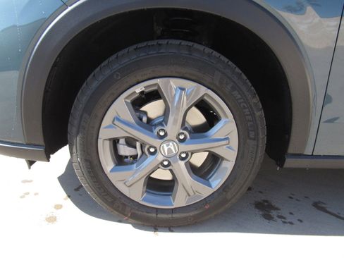 New 2026 Honda HR-V LX image 3