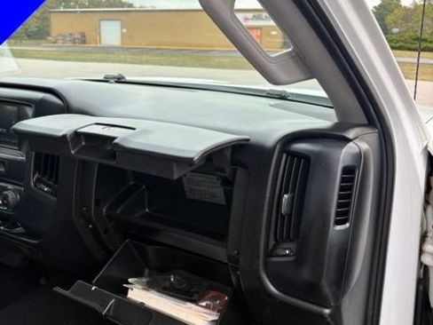 Used 2018 GMC Sierra 1500 4x4 Crew Cab w/ Sierra Appearance Package image 33