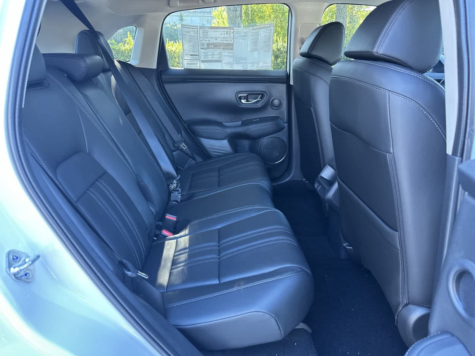 New 2027 Honda HR-V EX-L image 16