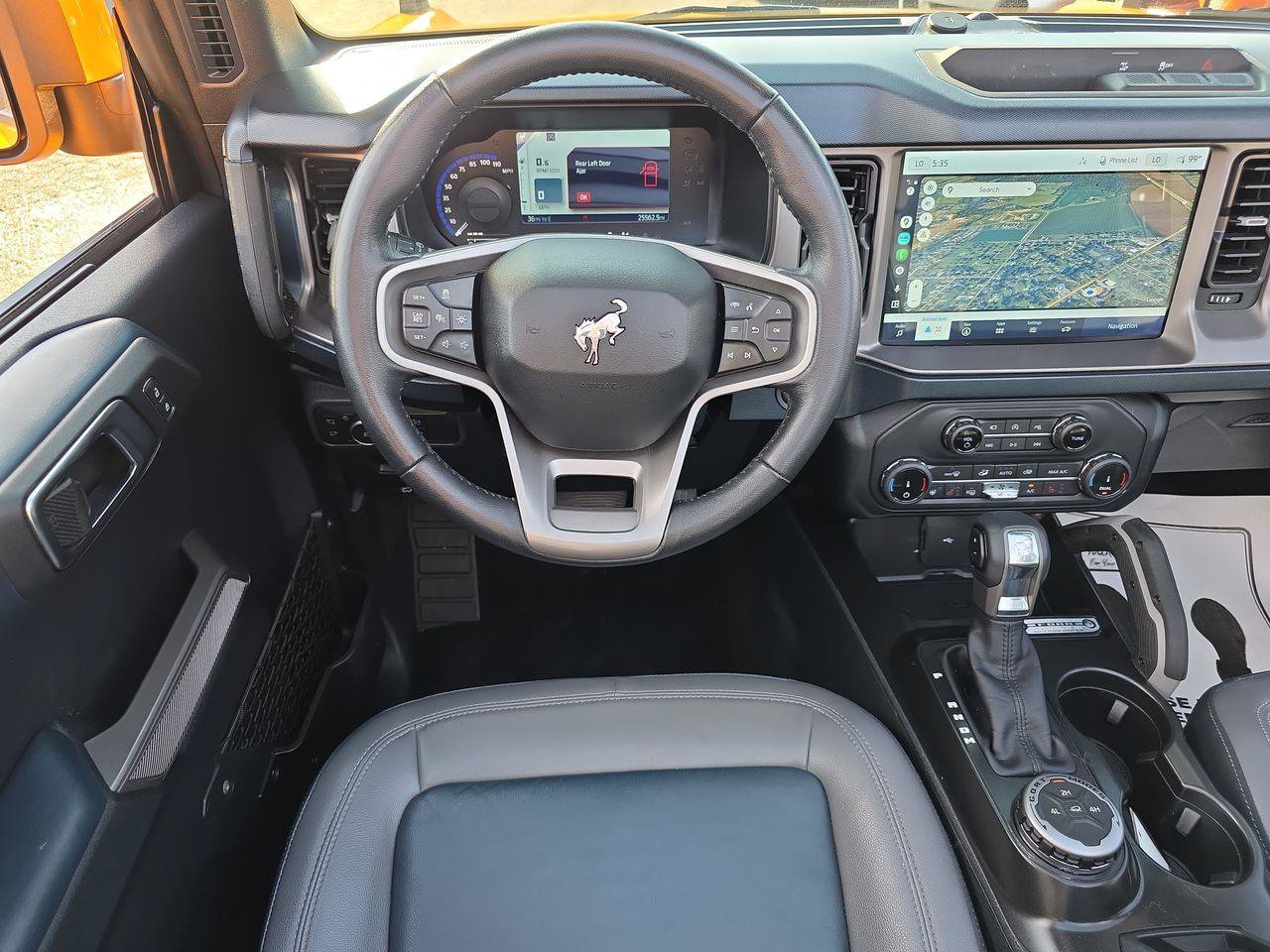 Used 2022 Ford Bronco Outer Banks AWD/4WD image 6