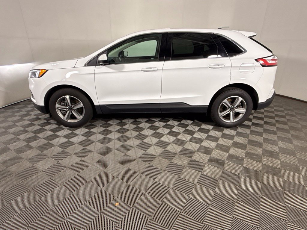 Used 2024 Ford Edge SEL w/ Convenience Package AWD/4WD image 7