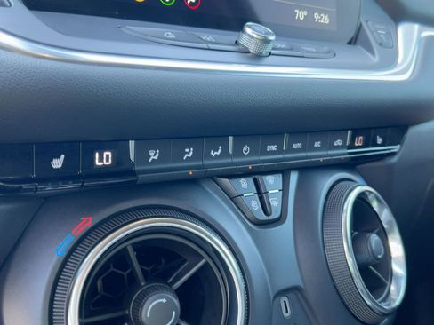 Certified 2024 Chevrolet Blazer LT w/ Convenience Package image 25