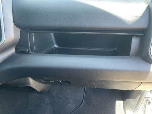 Used 2024 RAM 2500 Big Horn AWD/4WD image 30