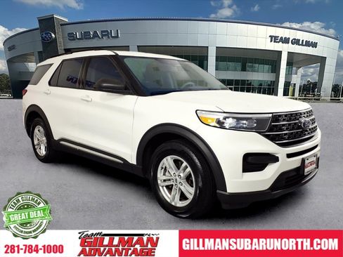 Used 2024 Ford Explorer XLT image 1