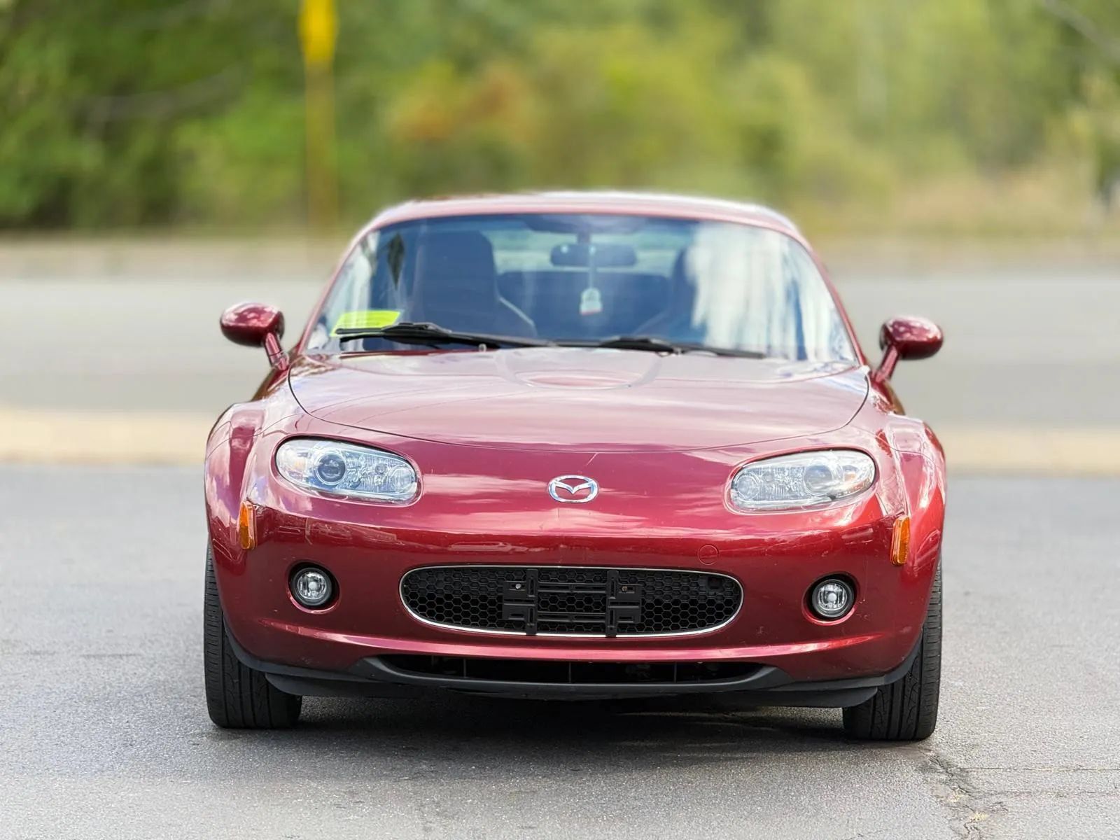 Used 2007 MAZDA MX-5 Miata Grand Touring w/ Premium Pkg RWD image 4
