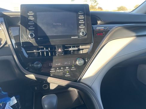 Used 2023 Toyota Camry LE image 15