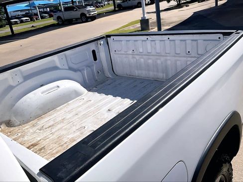 Certified 2025 RAM 2500 Big Horn AWD/4WD image 31