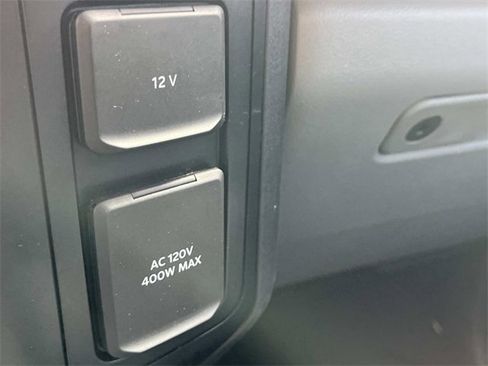 Used 2023 Ford F350 XLT image 33