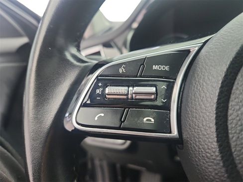 Used 2023 Kia Seltos EX image 33