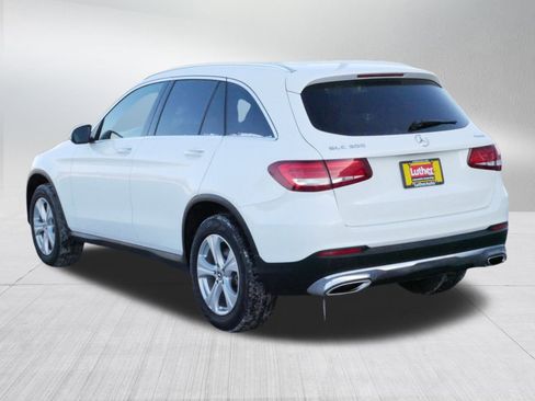 Used 2017 Mercedes-Benz GLC 300 4MATIC image 6