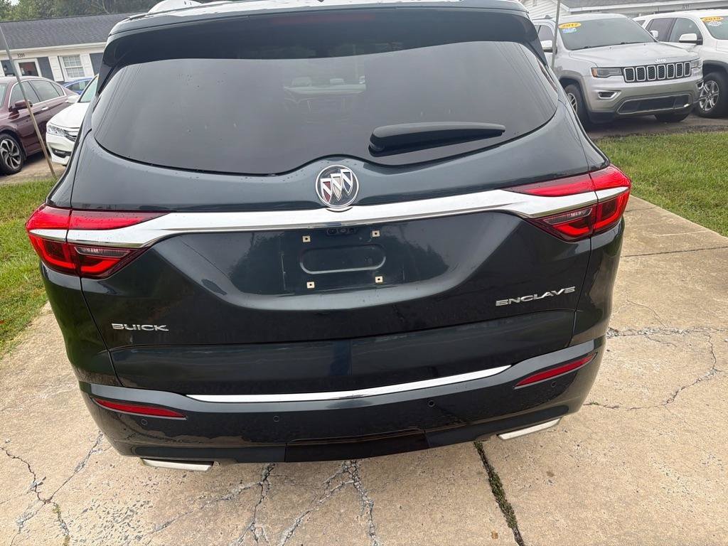 Used 2018 Buick Enclave Avenir w/ Avenir Technology Package FWD image 10