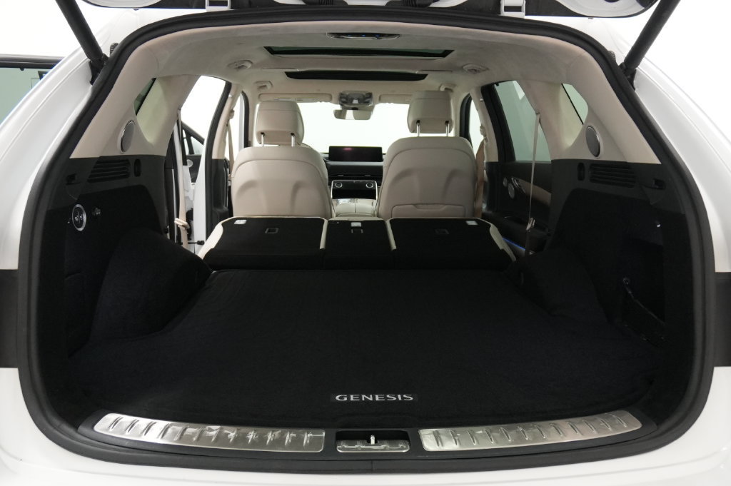 Used 2022 Genesis GV80 3.5T w/ Prestige Package 07 AWD/4WD image 31