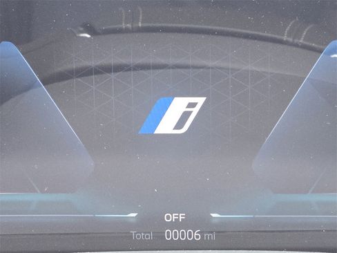 New 2026 BMW X5 xDrive50e w/ Premium Package image 18