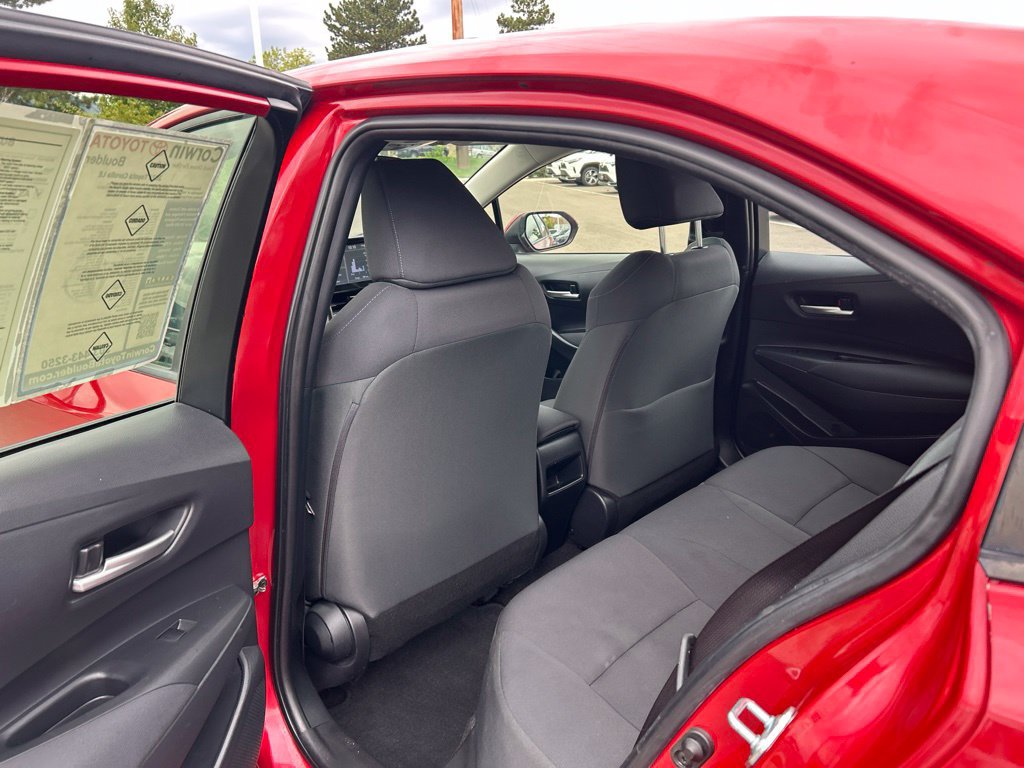 Used 2021 Toyota Corolla LE w/ Carpet Mat Package (TMS) FWD image 18