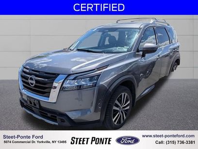 Used 2024 Nissan Pathfinder Platinum