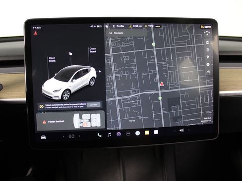 Used 2021 Tesla Model Y Long Range image 14
