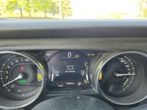 Used 2023 Jeep Wrangler Unlimited Sahara w/ Cold Weather Group AWD/4WD image 23