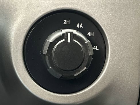 Used 2016 Ford Expedition EL XLT w/ Equipment Group 202A image 19