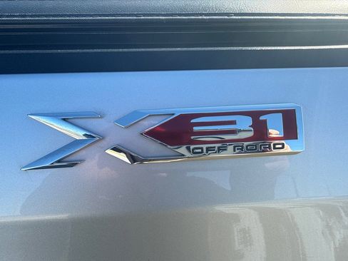 Used 2020 GMC Sierra 1500 SLT w/ SLT Premium Package image 13