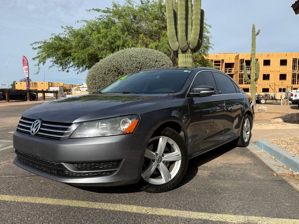 Used 2014 Volkswagen Passat 2.5 SE FWD image 1