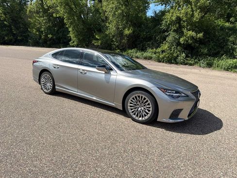 Certified 2024 Lexus LS 500 AWD w/ Interior Upgrade Package image 13