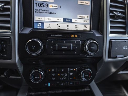 Used 2017 Ford F350 Lariat w/ Lariat Ultimate Package AWD/4WD image 16