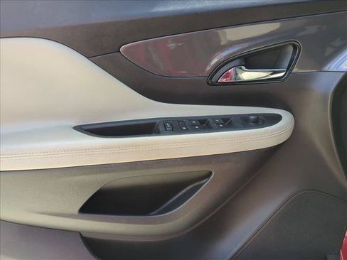 Used 2019 Buick Encore Preferred w/ Safety Package FWD image 11