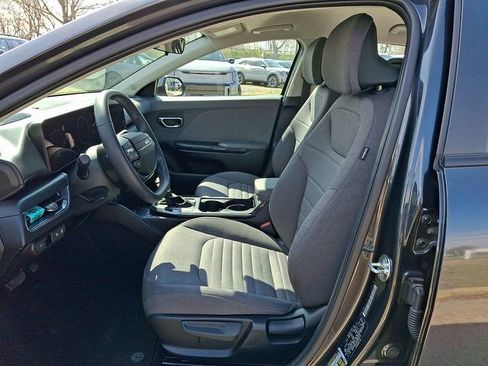 Certified 2025 Kia K4 EX image 13