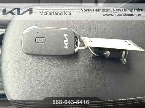 Used 2024 Kia Seltos S AWD/4WD image 30