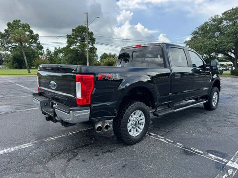 Used 2018 Ford F250 XL w/ STX Appearance Package AWD/4WD image 6