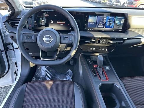 New 2026 Nissan Kicks SR image 17