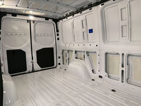 New 2026 Mercedes-Benz Sprinter 2500 image 28