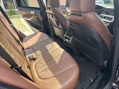 Used 2020 BMW X5 xDrive40i w/ M Sport Package AWD/4WD image 71